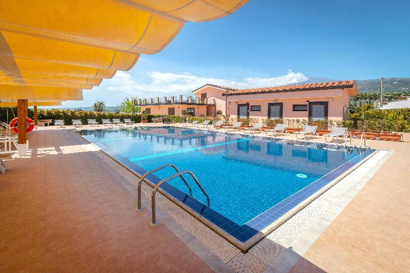 Il Giardino Country Holiday With Pool Taormina Eksteriør bilde